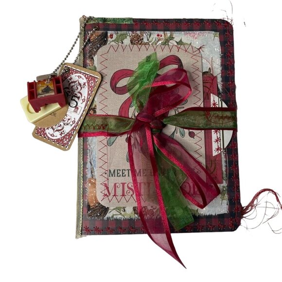 Christmas Junk Journal  With Charm u Washi  Fabric Wrap Tons Ephemera Handmade C - Picture 3 of 16